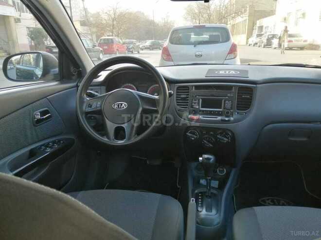 Kia Rio 2011, 200,000 km - 1.4 л - Bakı
