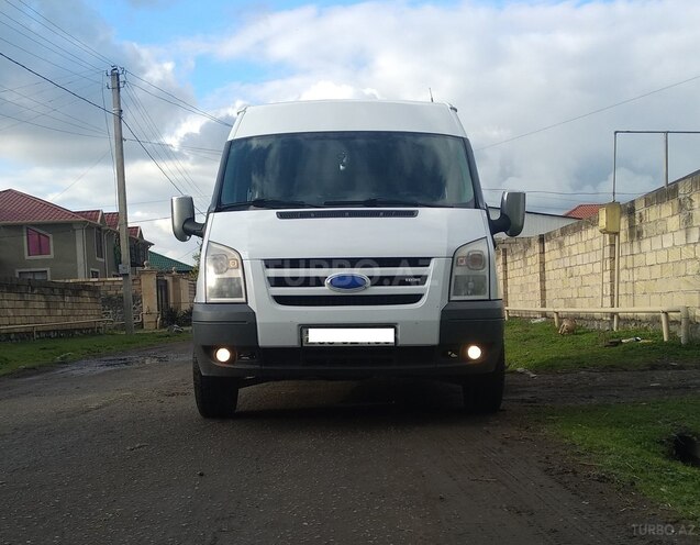 Ford Transit 2007, 309,000 km - 2.4 l - Qax