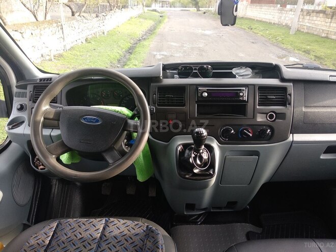 Ford Transit 2007, 309,000 km - 2.4 l - Qax