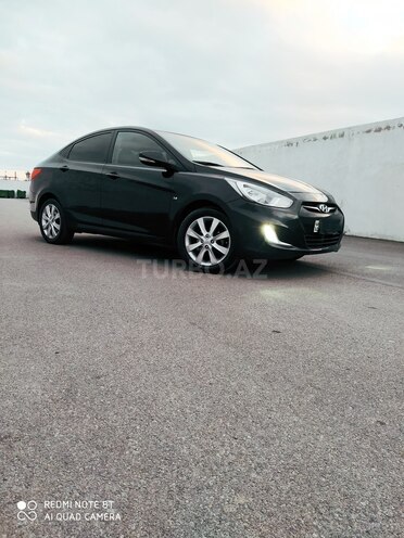 Hyundai Accent 2011, 150,000 km - 1.6 l - Bakı