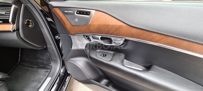 Volvo XC90 2017, 38,000 km - 2.0 l - Bakı