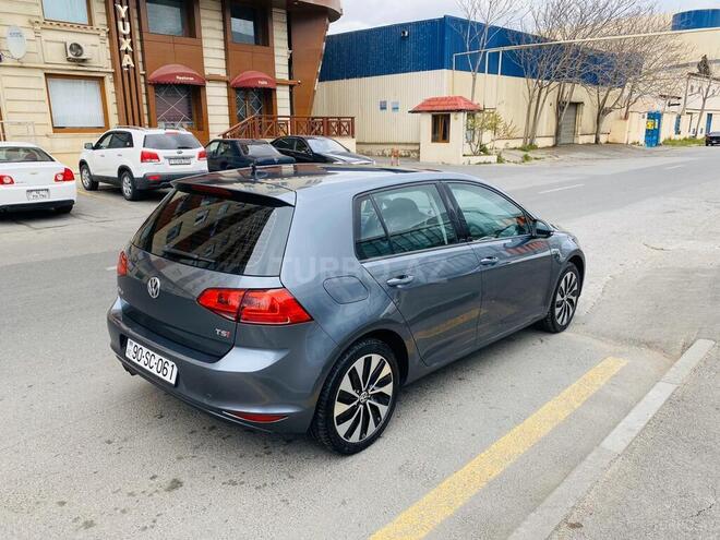 Volkswagen Golf 2015, 107,000 km - 1.8 l - Bakı