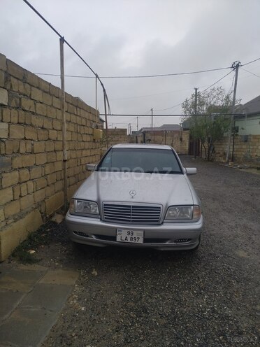 Mercedes C 230 1999, 257,000 km - 2.3 l - Bakı