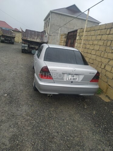 Mercedes C 230 1999, 257,000 km - 2.3 l - Bakı
