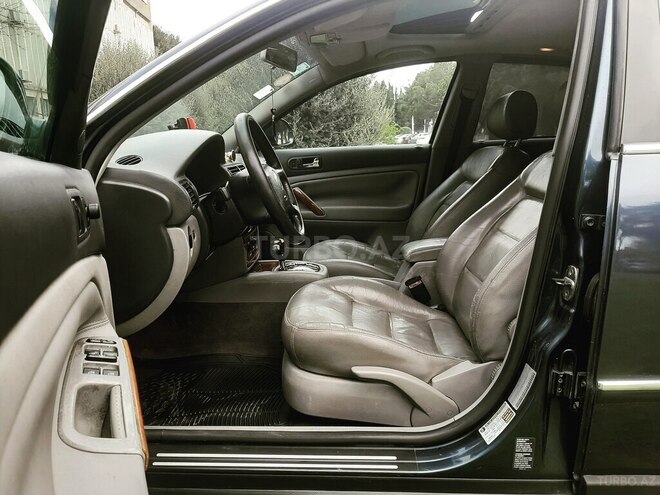 Volkswagen Passat 2003, 215,000 km - 1.8 l - Sumqayıt