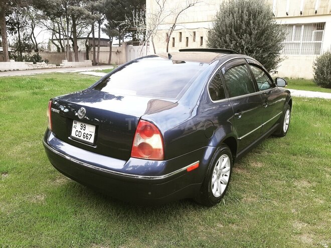 Volkswagen Passat 2003, 215,000 km - 1.8 l - Sumqayıt