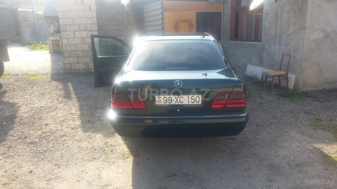 Mercedes E 230 1996, 385,817 km - 2.3 l - Quba