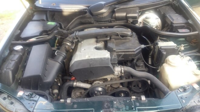 Mercedes E 230 1996, 385,817 km - 2.3 l - Quba