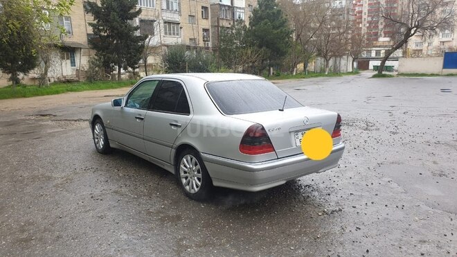 Mercedes C 240 1999, 200,000 km - 2.4 л - Bakı