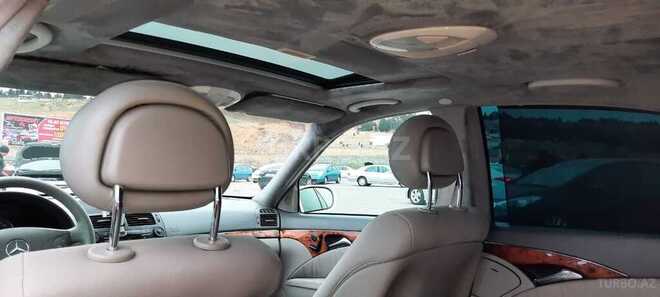 Mercedes E 320 2004, 210,000 km - 3.2 l - Bakı
