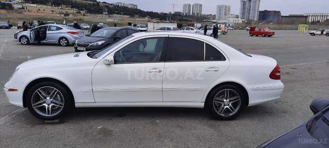 Mercedes E 320 2004, 210,000 km - 3.2 l - Bakı