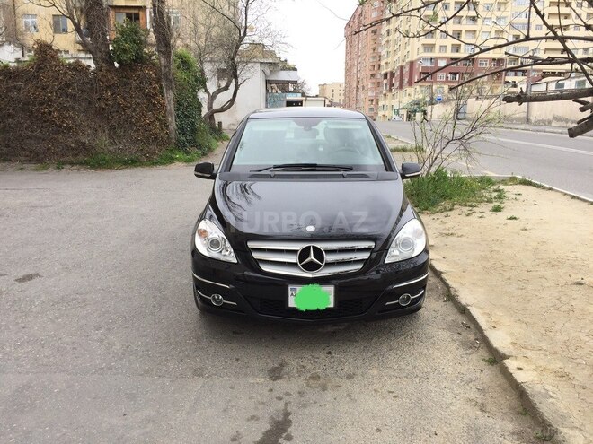 Mercedes B 180 2010, 69,000 km - 1.8 l - Bakı