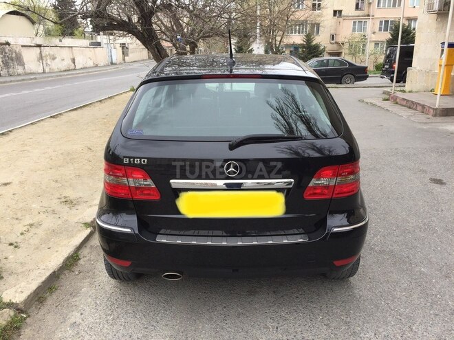Mercedes B 180 2010, 69,000 km - 1.8 l - Bakı