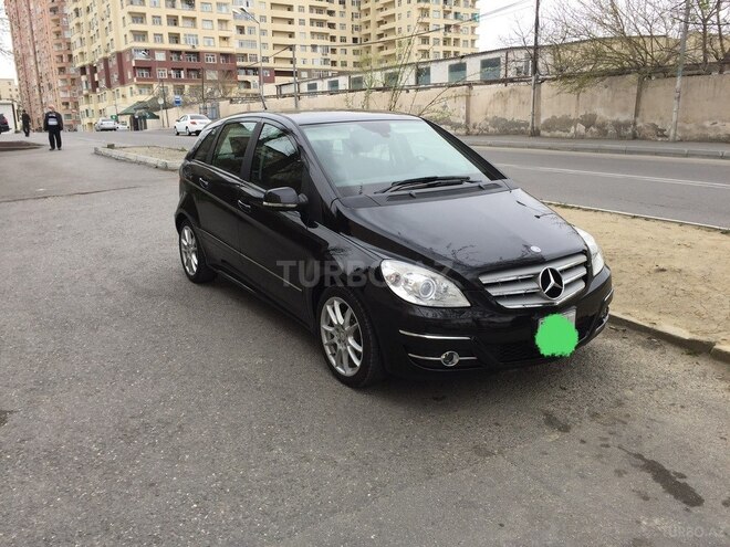 Mercedes B 180 2010, 69,000 km - 1.8 l - Bakı