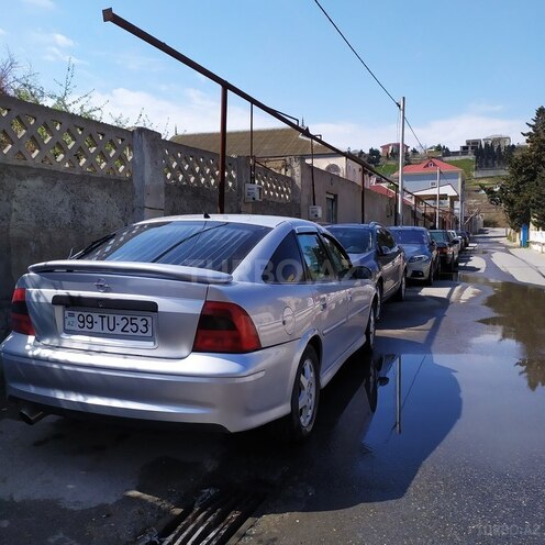 Opel Vectra 1999, 321,564 km - 2.0 л - Bakı