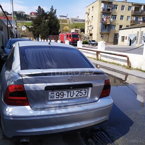 Opel Vectra 1999, 321,564 km - 2.0 л - Bakı