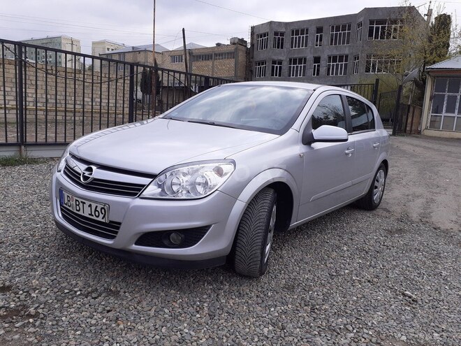 Opel Astra 2007, 301,000 km - 1.7 l - Gəncə