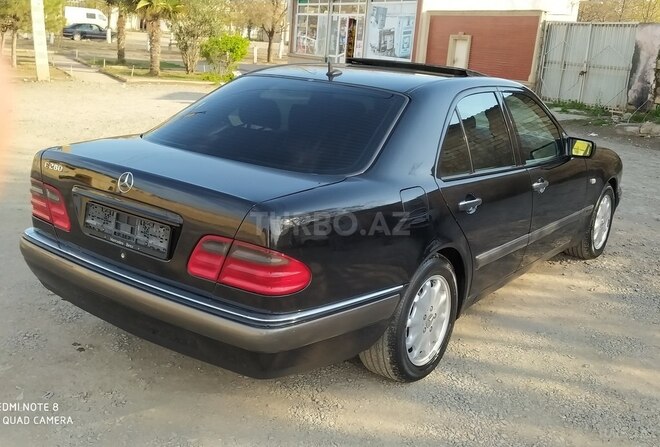 Mercedes E 280 1998, 344,100 km - 2.8 l - Gəncə