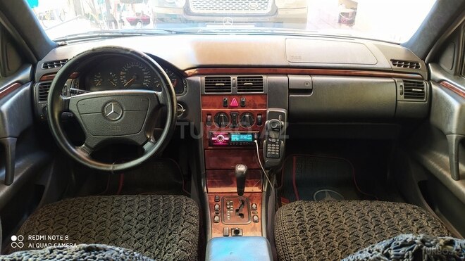 Mercedes E 280 1998, 344,100 km - 2.8 l - Gəncə