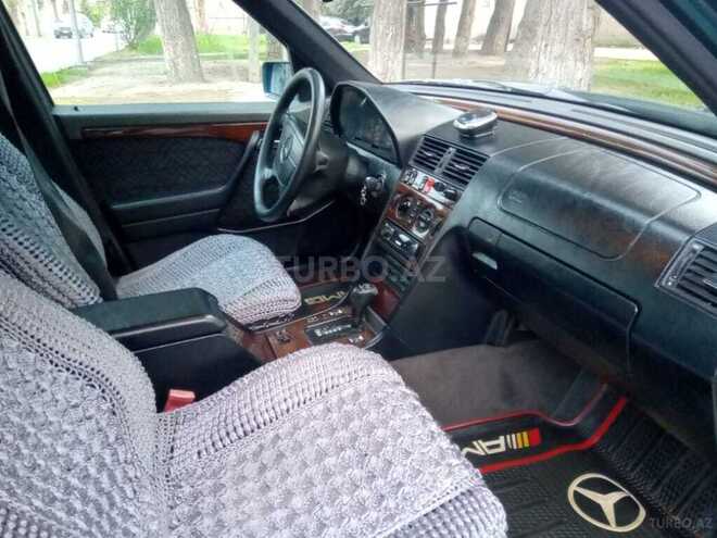 Mercedes C 200 1995, 375,000 km - 2.0 l - Bakı