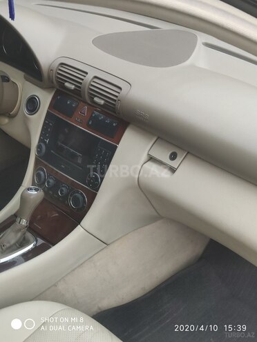 Mercedes C 240 2004, 297,000 km - 2.6 л - Bakı