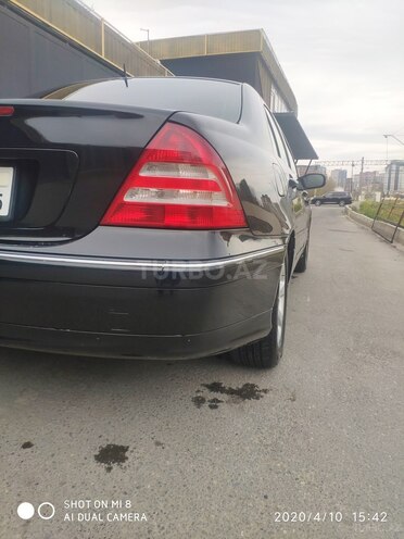 Mercedes C 240 2004, 297,000 km - 2.6 л - Bakı