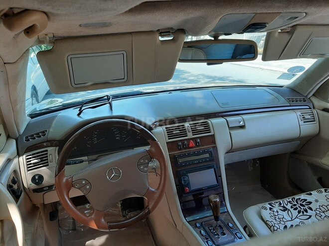 Mercedes E 240 2001, 407,000 km - 2.6 l - Bakı