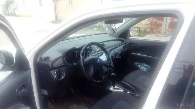 Mitsubishi Outlander 2003, 143,000 km - 2.4 л - Xırdalan