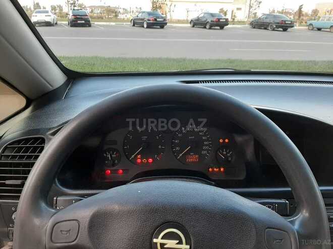 Opel Zafira 1999, 245,000 km - 1.8 л - Sumqayıt