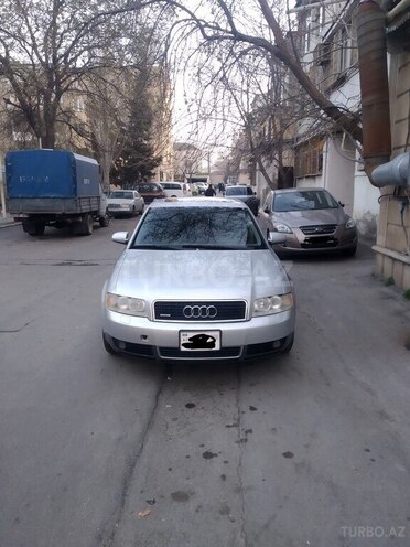 Audi A4 2002, 278,000 km - 1.8 l - Bakı