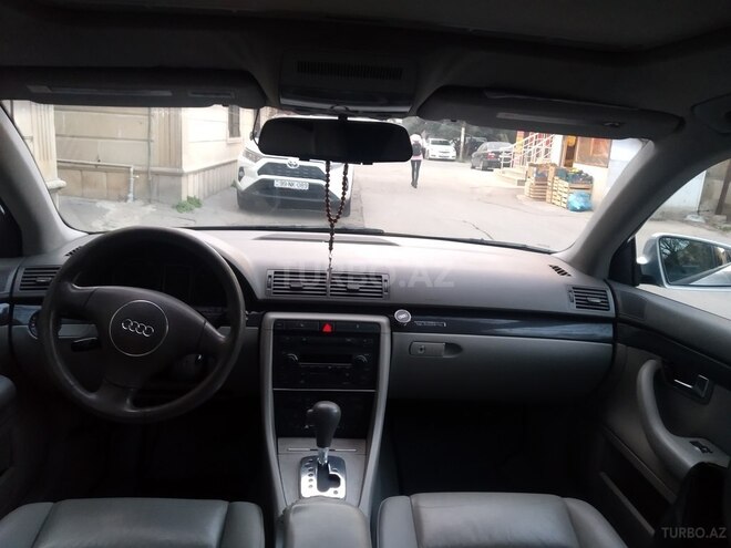 Audi A4 2002, 278,000 km - 1.8 l - Bakı