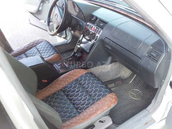 Mercedes C 230 2000, 280,000 km - 2.3 l - Bakı