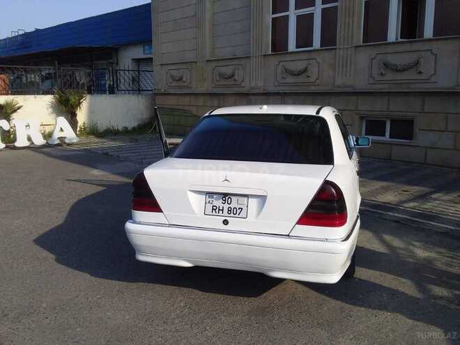 Mercedes C 230 2000, 280,000 km - 2.3 l - Bakı