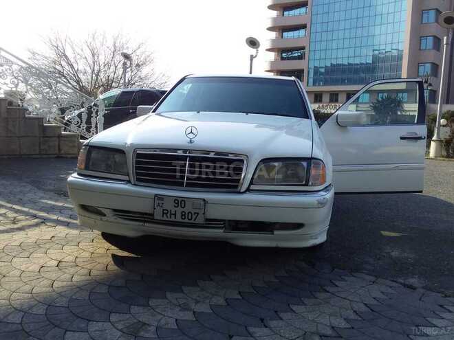 Mercedes C 230 2000, 280,000 km - 2.3 l - Bakı