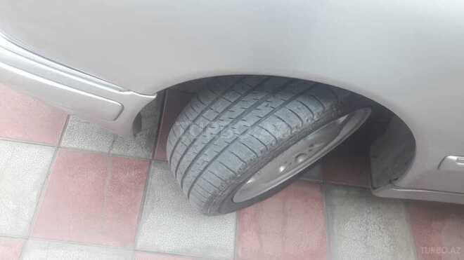 Mercedes E 200 1997, 240,000 km - 2.0 л - Şəmkir