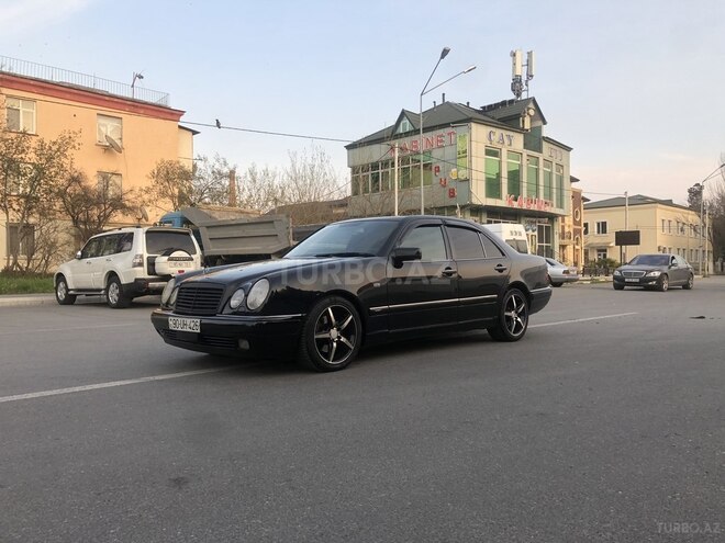 Mercedes E 280 1997, 286,320 km - 2.8 л - Bakı