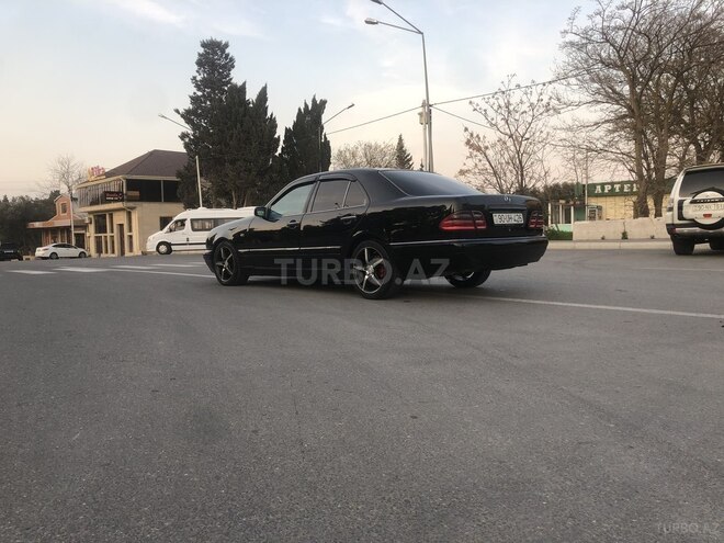 Mercedes E 280 1997, 286,320 km - 2.8 л - Bakı