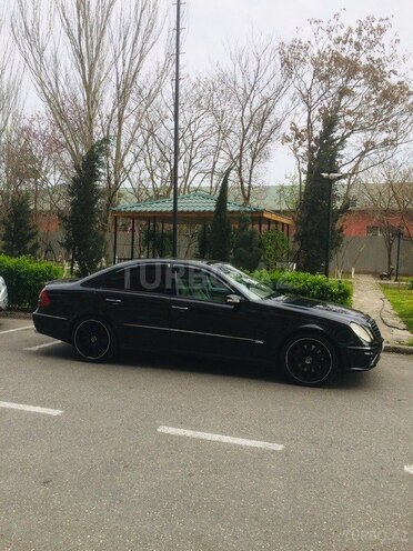 Mercedes E 500 2003, 260,000 km - 0.5 l - Bakı