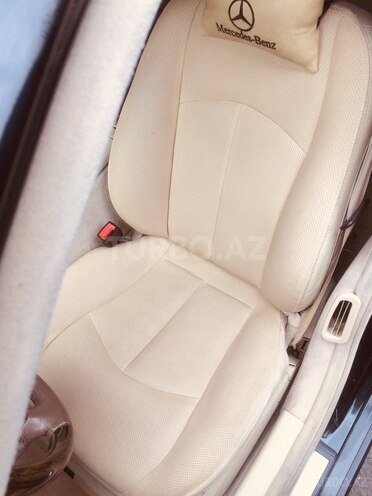 Mercedes E 500 2003, 260,000 km - 0.5 l - Bakı