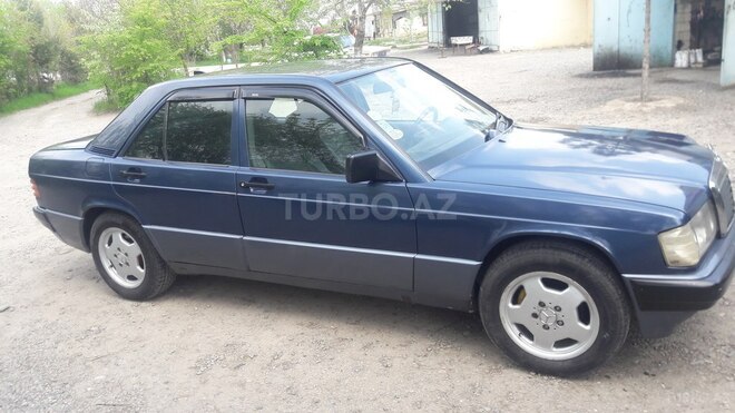Mercedes 190 1991, 464,000 km - 1.8 л - Saatlı