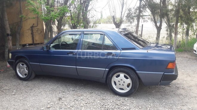 Mercedes 190 1991, 464,000 km - 1.8 л - Saatlı