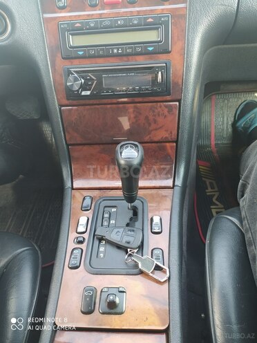 Mercedes E 240 1998, 296,321 km - 2.4 l - Bakı