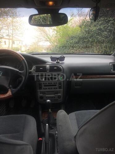 Peugeot 406 2003, 400,000 km - 2.0 l - Bakı