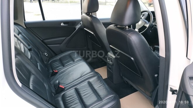 Volkswagen Tiguan 2010, 227,962 km - 2.0 л - Sumqayıt
