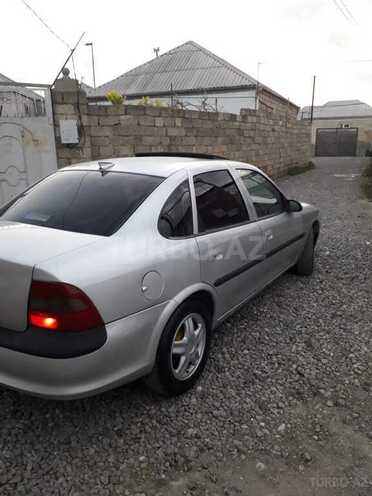 Opel Vectra 1996, 252,314 km - 1.8 l - Sumqayıt