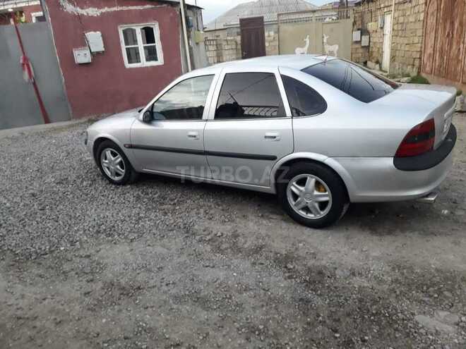 Opel Vectra 1996, 252,314 km - 1.8 l - Sumqayıt