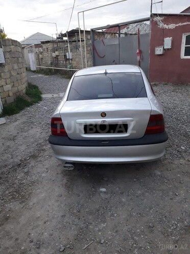 Opel Vectra 1996, 252,314 km - 1.8 l - Sumqayıt