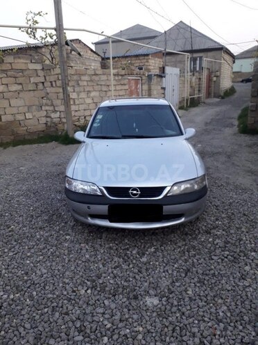 Opel Vectra 1996, 252,314 km - 1.8 l - Sumqayıt