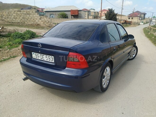 Opel Vectra 2001, 337,000 km - 1.8 л - Bakı