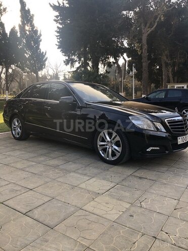 Mercedes E 350 2009, 285,000 km - 3.5 l - Bakı